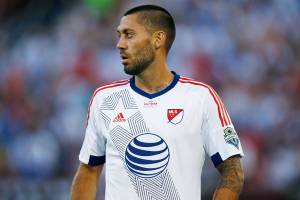 Dempsey closes in on U.S. national team goals record