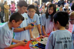 Students hold Rubik’s Cube showdown