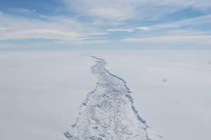 Iceberg the size of Delaware is now loose in the Antarctic