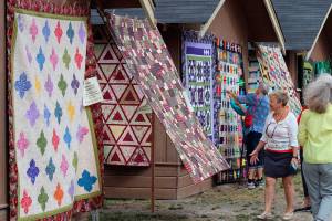 Cama Beach Quilters show features 60 bed-size quilts on the beach