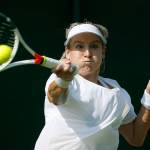 American Mattek-Sands severely injures knee at Wimbledon