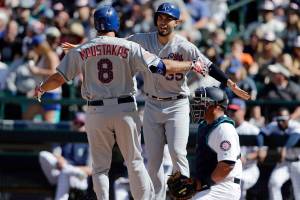 Felix roughed up, Mariners fall to Royals 7-3