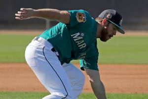 M’s notebook: Simmons could join club shortly after break