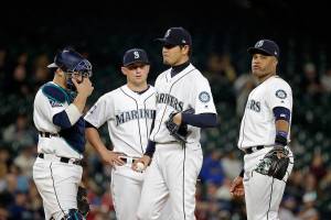 Iwakuma hits a bump in his recovery