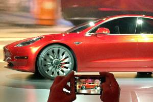 Tesla: 1st Model 3 to be built Friday, sales start July 28