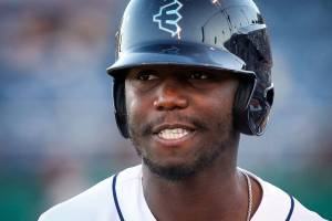 Highly-ranked Mariners prospect producing hits for AquaSox