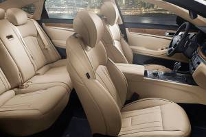 2017 Genesis G80 AWD: modern design, refined performance