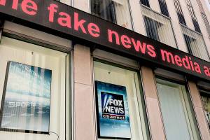 Lawsuit: Investigator claims Fox News made up quotes