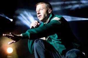 Macklemore uninjured in Whidbey Island car accident