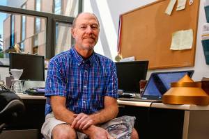 UW Bothell professor leads off science pub talks at McMenamins