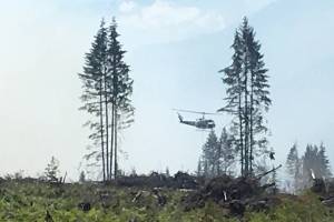 Suiattle wildfire continues to burn east of Darrington