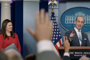 No lie, says Sanders: Trump got praise from Mexico, Scouts