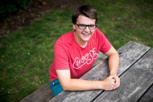 Everett teen wants to help people be politically informed