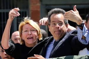 Venezuela constitutional assembly removes chief prosecutor