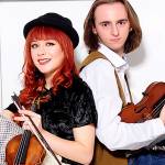 Musical homecoming: Violin duo puts on free classical concert