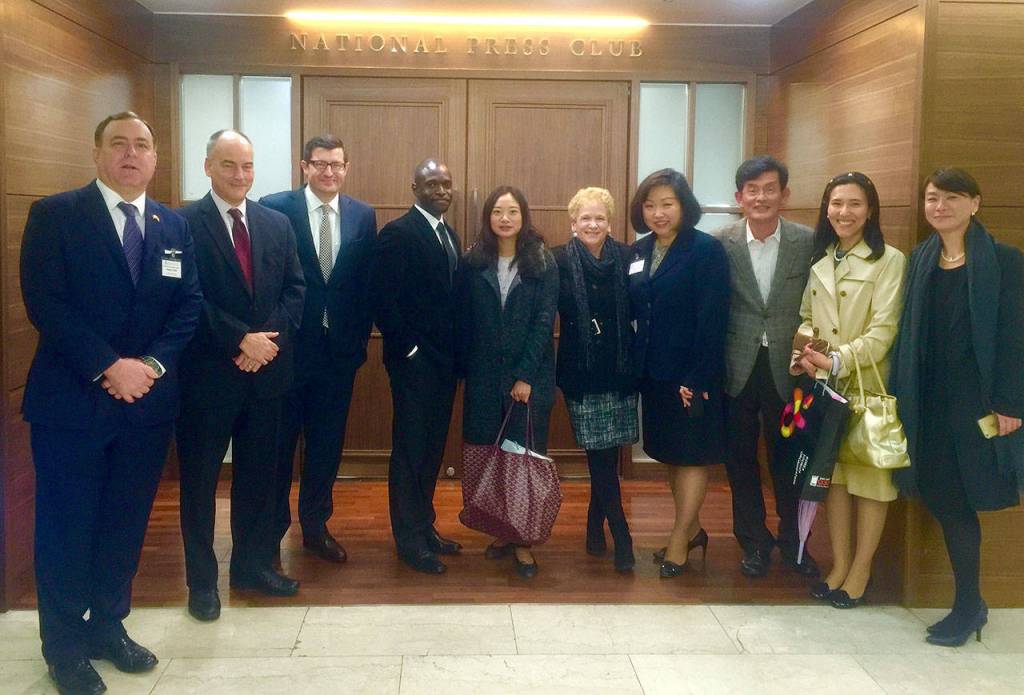 Herald reporter Andrea Brown and other American journalists on the 2015 U.S.-Korea study tour ​at the ​Korea Press Foundation in Seoul.