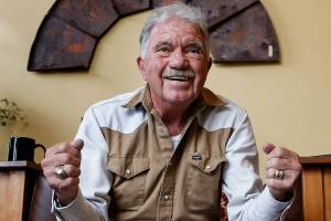 Monte Wolff has memories to share as he returns this weekend to attend his 60th Lake Stevens High School class reunion. (Dan Bates / The Herald)
