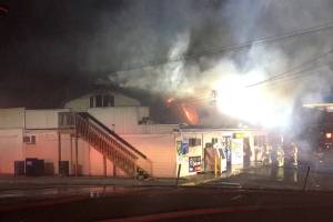 Business, restaurant damaged in Lake Stevens fire