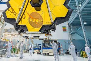 Should NASA keep flying its big, expensive missions?