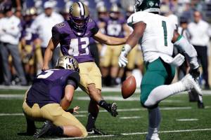 Vizcaino gets his chance to give UW opponents the boot