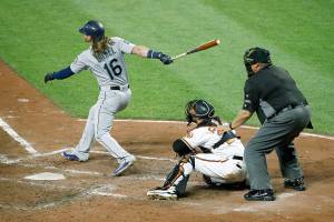 Sliding Mariners drop third straight, fall 7-6 to Orioles