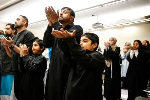 Shiite Muslims persevere at Lynnwood Convention Center