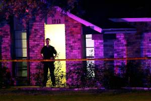 Police: 9 dead, including suspect, at suburban Dallas home