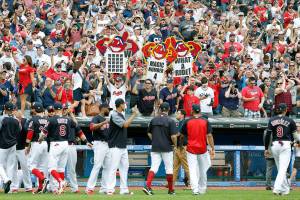 Indians beat Tigers 5-3, set AL mark with 21st straight win