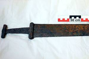 Norwegians find well-preserved Viking-era sword
