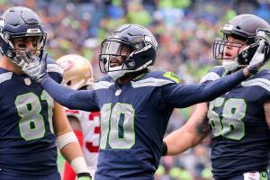 Seahawks finally find the end zone, beat the Niners 12-9