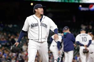 Mariners lose to Rangers 8-6 for 5th straight loss