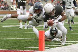 No. 18 Washington State crushes Nevada 45-7 to stay perfect