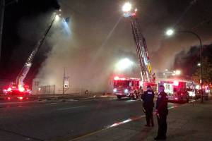 Big fire destroys building on Broadway in Everett (video)