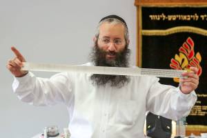 Keeping the Mezuzah kosher