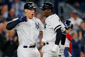 Gregorius, Judge lead Yanks over Twins in AL wild-card game