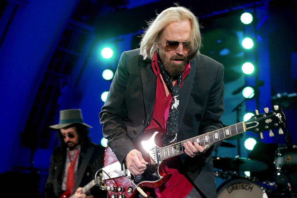 Tom Petty performs with the Heartbreakers at the Hollywood Bowl on Sept. 21. (Luis Sinco/Los Angeles Times)