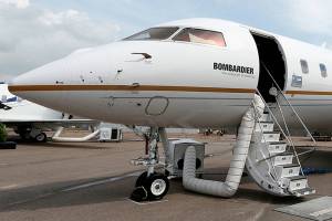 Private-jet glut spurs ‘insane’ bargains for aspiring buyers