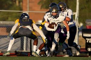 Oak Harbor, Ferndale set to square off in Wing-T battle