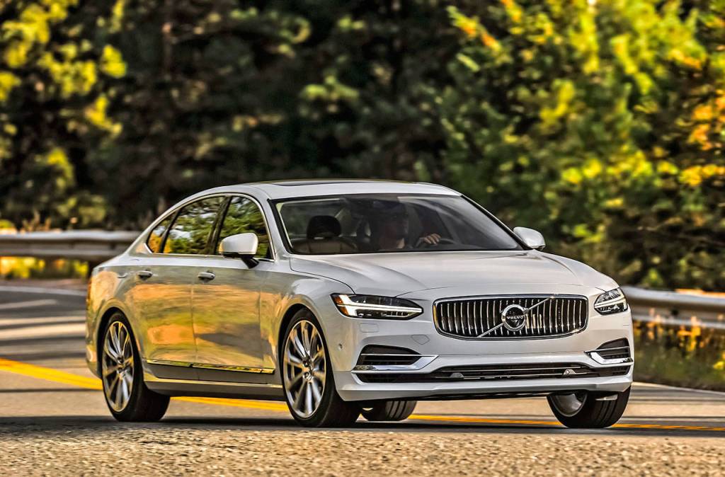 The 2018 Volvo S90 premium sedan is available in three versions, including a new plug-in hybrid with all-wheel drive. (Manufacturer photo)