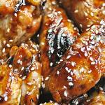 Try this tailgate snack: Sticky wings with honey and Sriracha