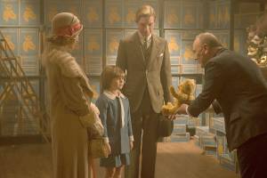 ‘Goodbye Christopher Robin’ shows the damage done by Winnie-the-Pooh