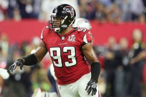 Former Pro Bowl DE Freeney signs with Seahawks