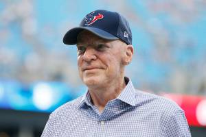 Seahawks stars denounce words of Texans owner