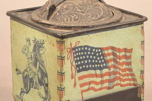 Patriotic coffee mill from 1990 pictures Teddy Roosevelt