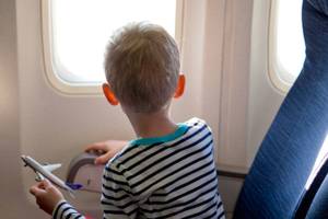 ‘Flight to nowhere’ helps an autistic child learn to travel