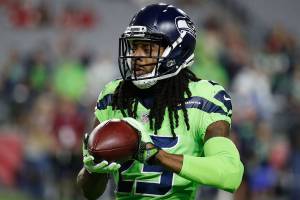 Seahawks place Sherman, Prosise on injured reserve