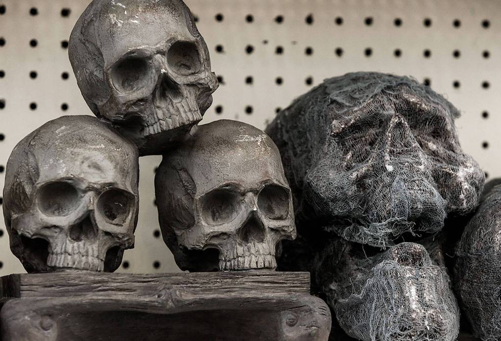 Everett Display & Costume is set to close Nov. 30. (Dan Bates / The Herald)