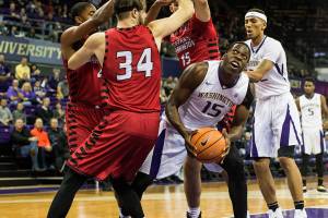 After poor trip east, Huskies return in search of victory