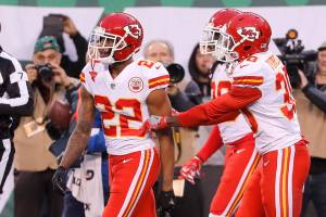 NFL’s Chiefs suspend former Husky cornerback Marcus Peters