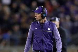 Commentary: Fiesta Bowl a worthy bowl game for rising Huskies